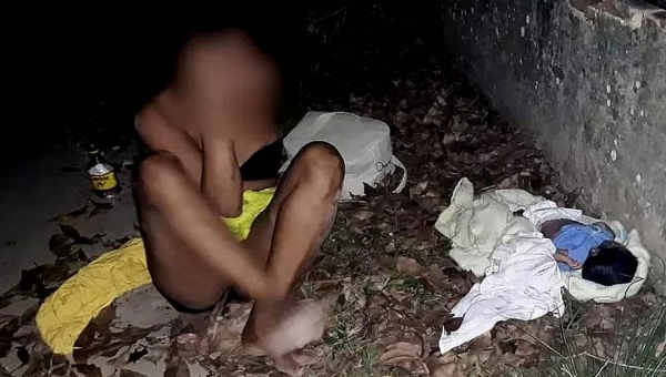 Mulher é presa após deixar filho recém-nascido deitado em rua no município de Tarauacá 